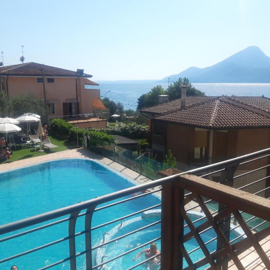 Rosemary Brenzone sul Garda