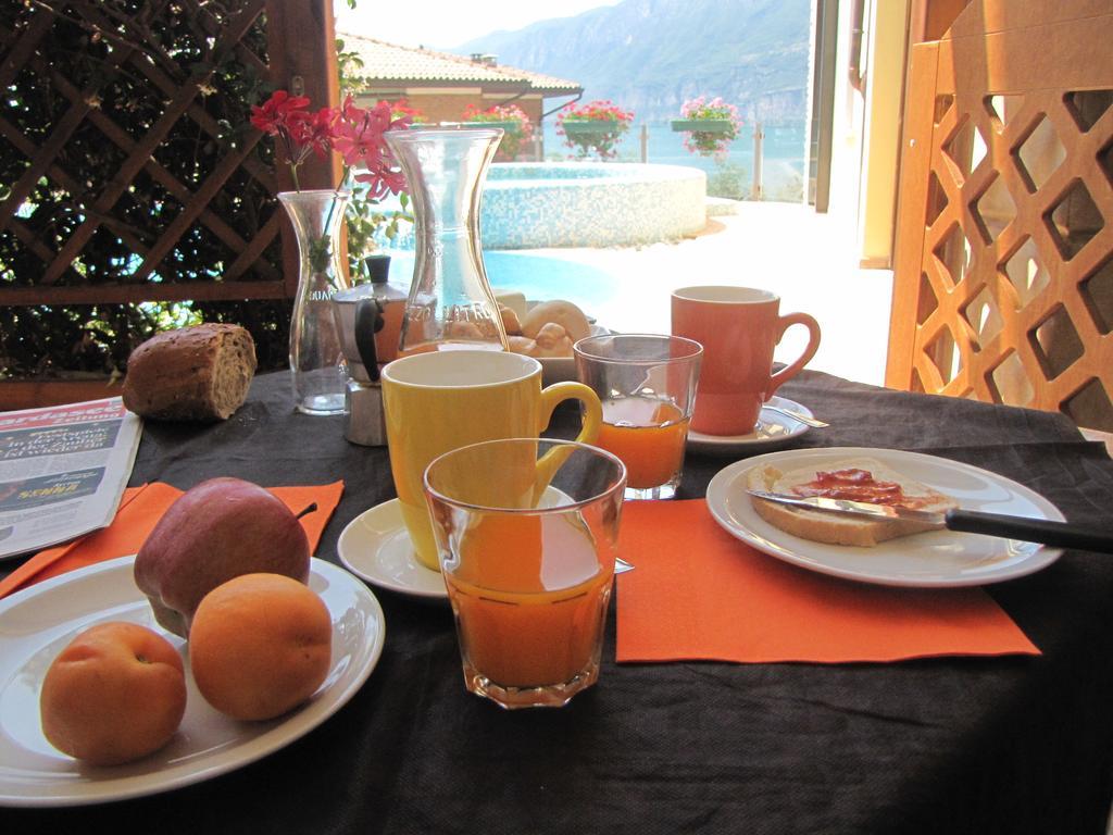 Rosemary Aparthotel 2*