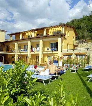 Rosemary Aparthotel Brenzone sul Garda
