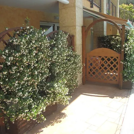 Residence Rosemary Brenzone sul Garda Exterior photo